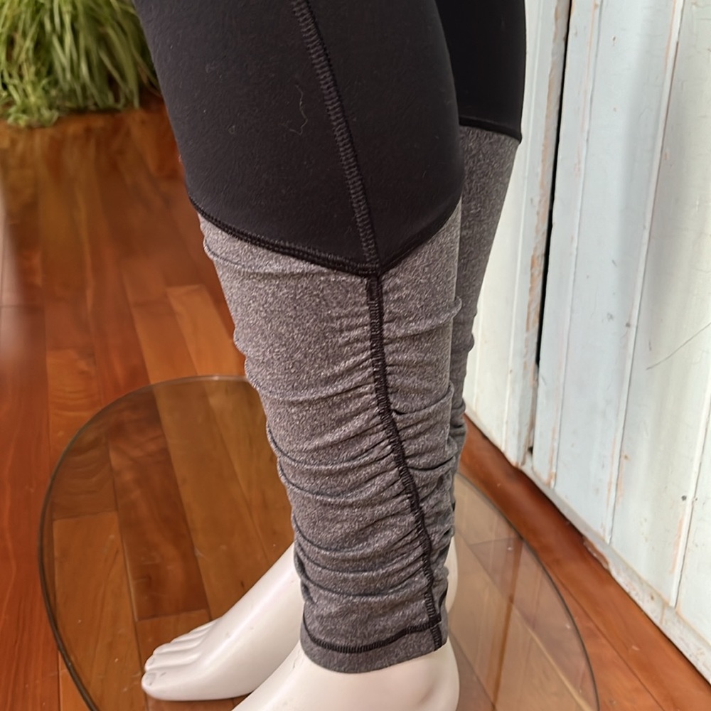 Lolë S Colorblock Ruched Leggings - Picture 4 of 7